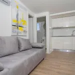 2 Bedroom Stunning In * Sveti Filip i Jakov